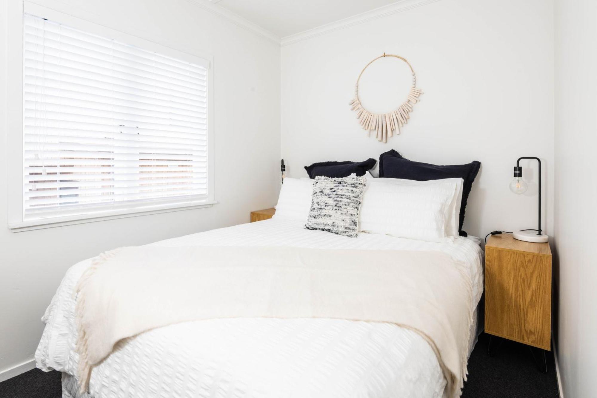 Awesome Beach House On Oceanview Road Mount Maunganui Eksteriør billede